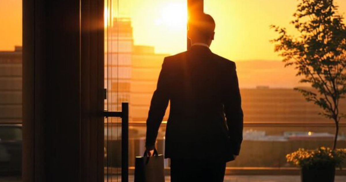 Work Hard, Dream Big: 23 Motivational Quotes for Business Success